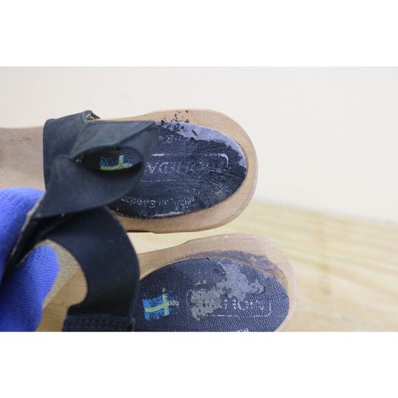 Moheda Sweden Victoria Clogs 8.5 Black Leather Wooden Peep Toe Heeled Sandals - Picture 11 of 11